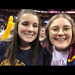 Meet your Posher, Kelly